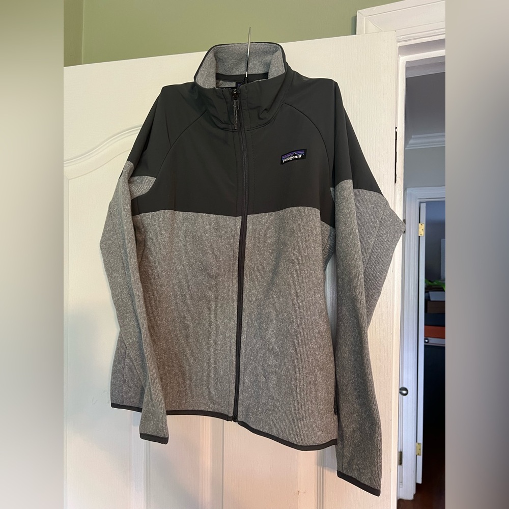 Patagonia Women’s Lightweight Better Sweater Shelled Jacket